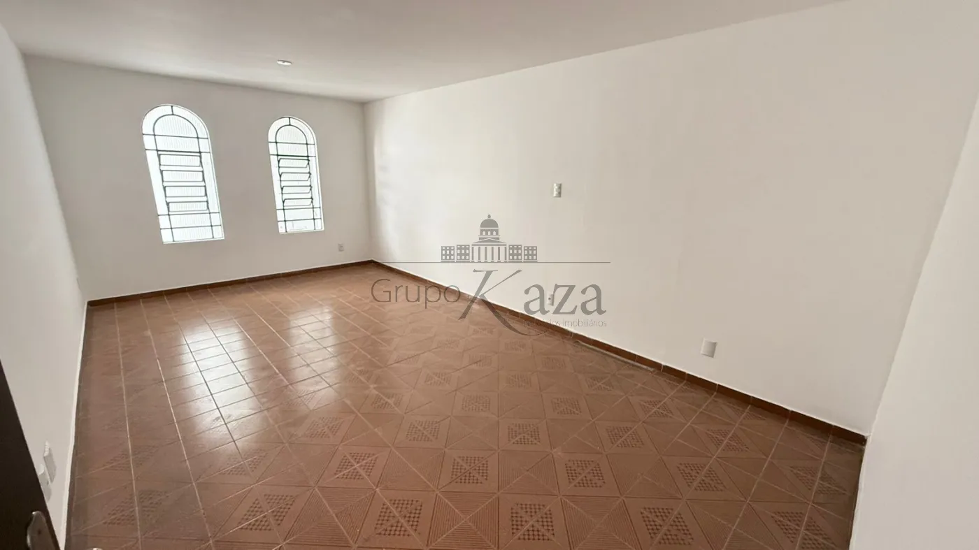 Foto 8 de Comercial Casa em Jardim Satélite, São José dos Campos - imagem 8