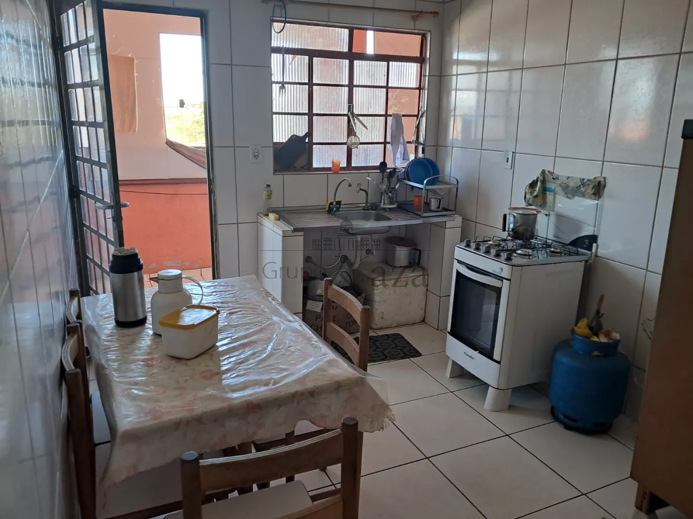 Foto 1 de Casa Kitnet em Conjunto Residencial Galo Branco, São José dos Campos - imagem 1