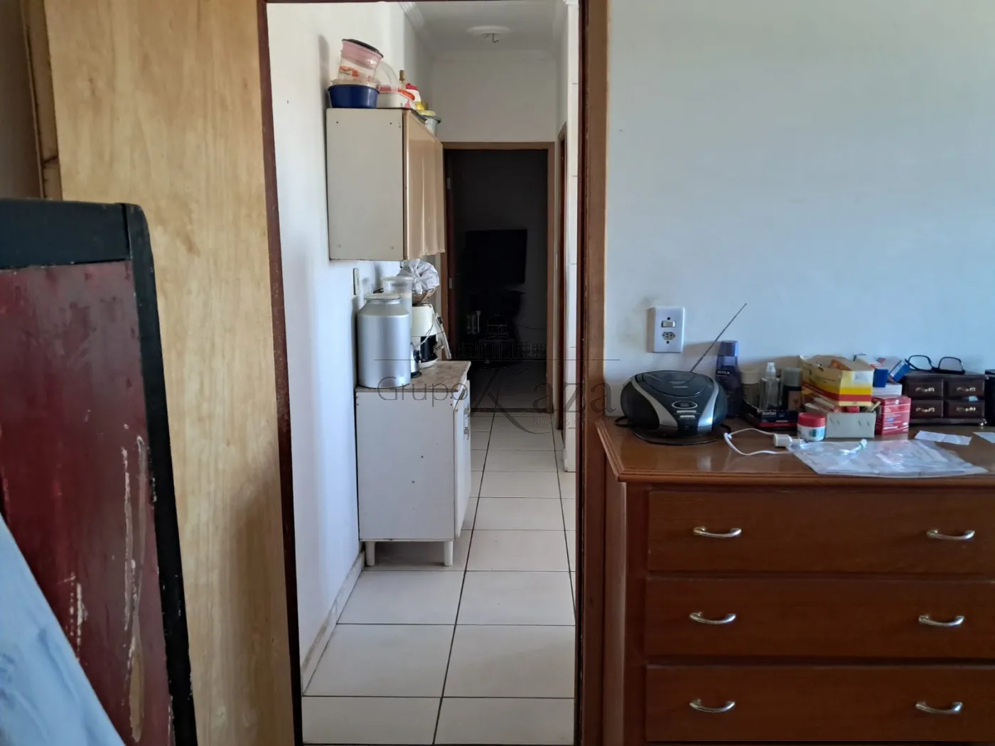 Foto 3 de Casa Kitnet em Conjunto Residencial Galo Branco, São José dos Campos - imagem 3