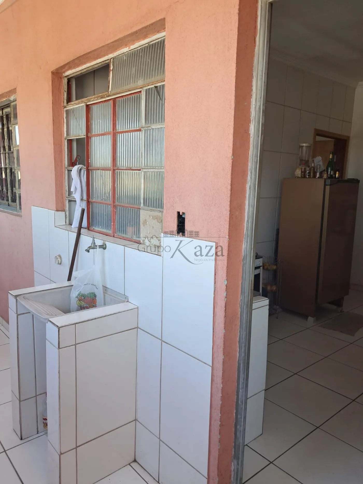 Foto 7 de Casa Kitnet em Conjunto Residencial Galo Branco, São José dos Campos - imagem 7