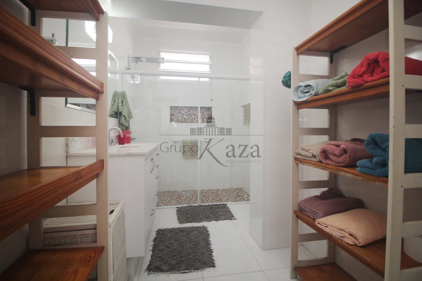 Foto 24 de Casa Padrão em Pacaembu, São Paulo - imagem 24