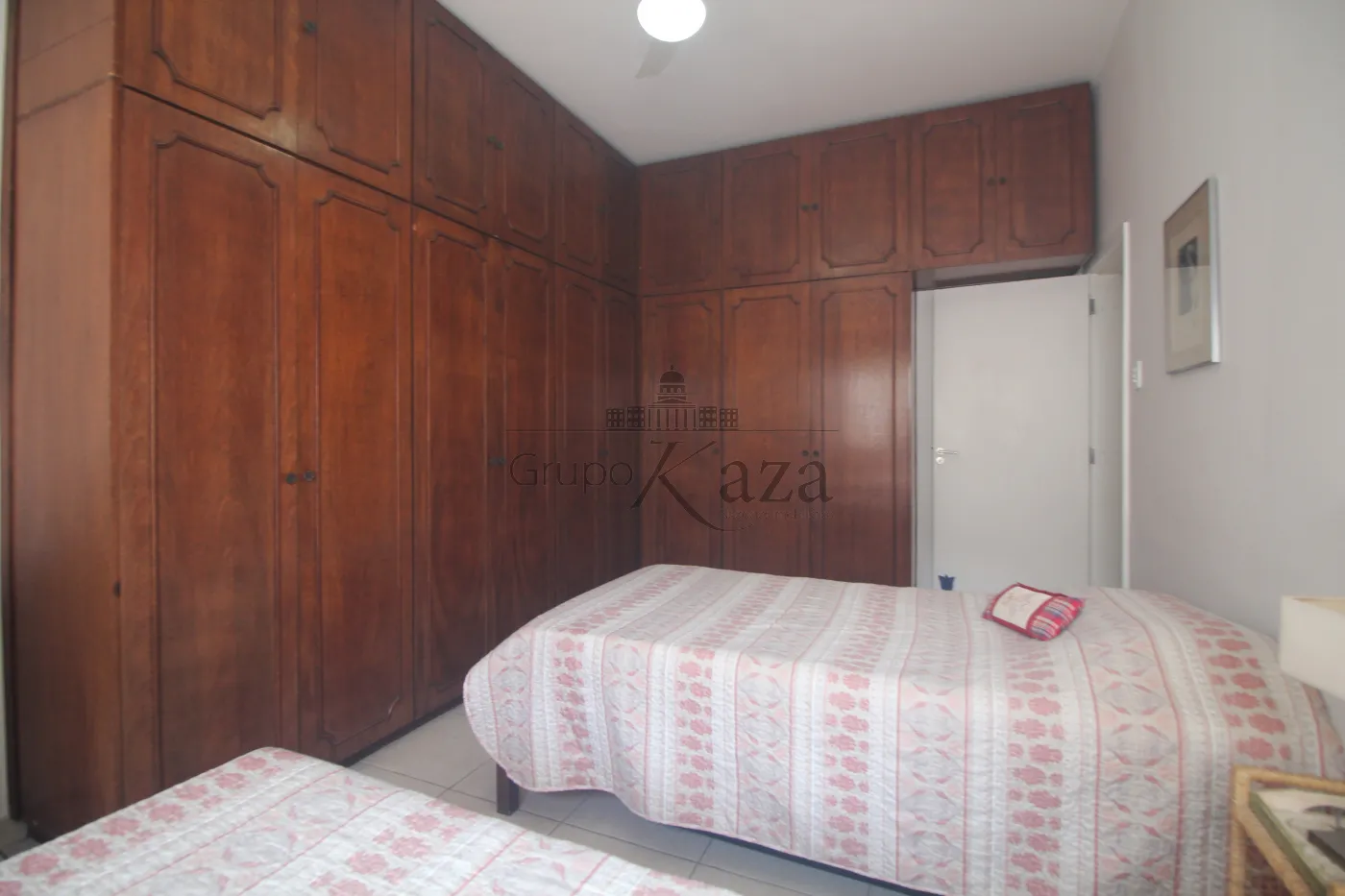 Foto 26 de Casa Padrão em Pacaembu, São Paulo - imagem 26
