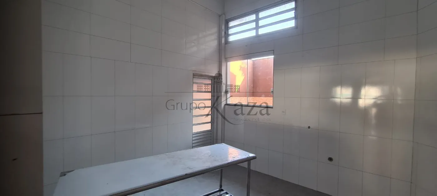 Foto 5 de Comercial Ponto Comercial em Jardim Altos de Santana II, Jacareí - imagem 5
