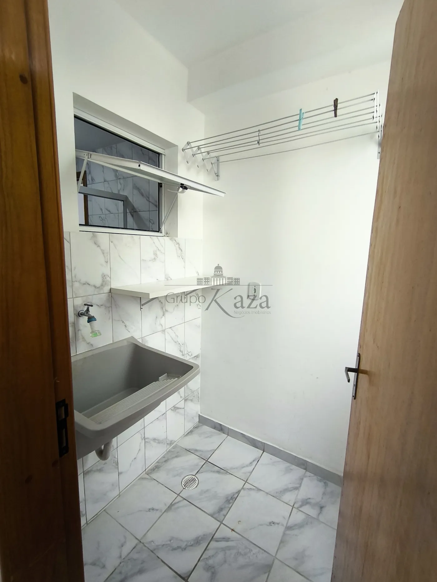 Foto 5 de Apartamento Padrão em Vila Zezé, Jacareí - imagem 5