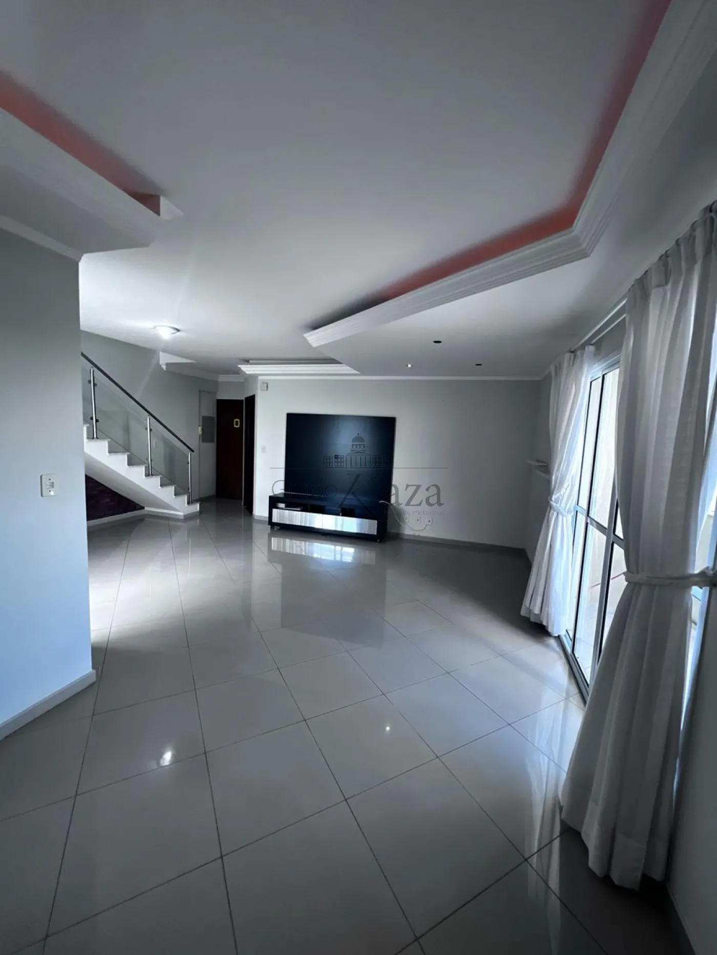 Foto 2 de Apartamento Cobertura Duplex em Parque Industrial, São José dos Campos - imagem 2 Foto 2 de Apartamento Cobertura Duplex em Parque Industrial, São José dos Campos - imagem 2