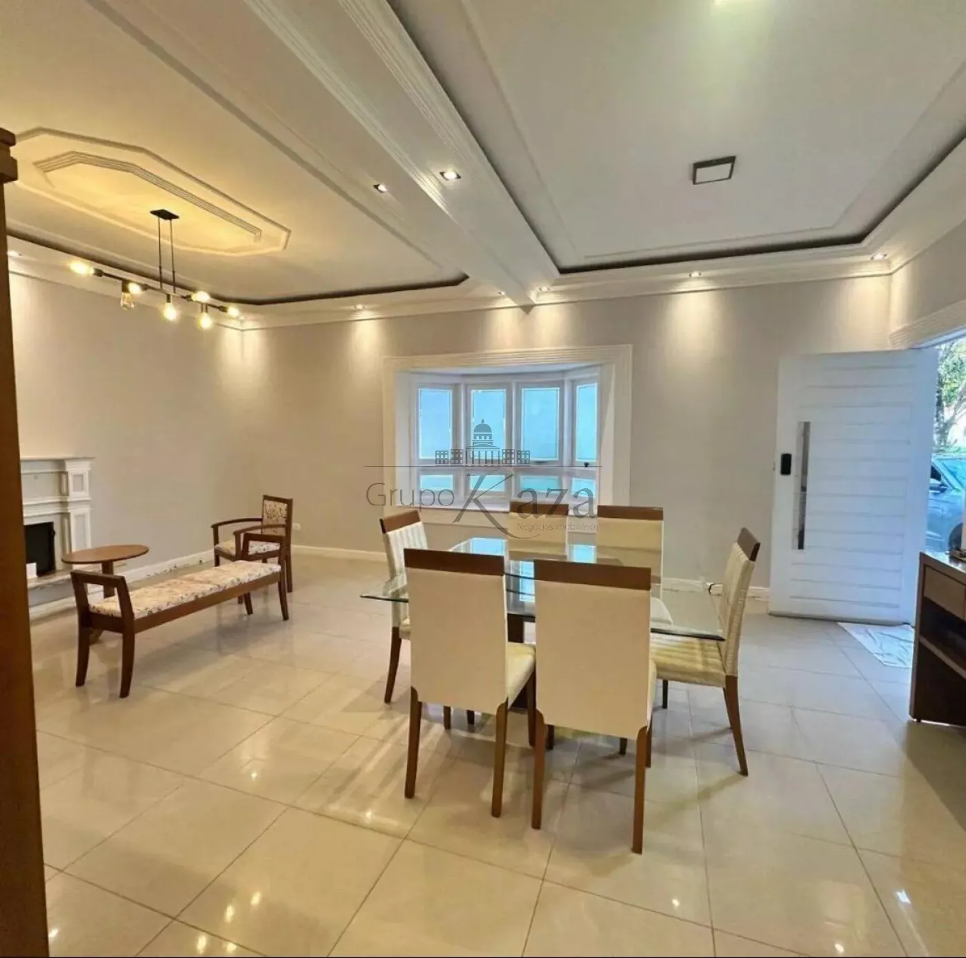 Foto 1 de Casa Condomínio em Loteamento Villa Branca, Jacareí - imagem 1