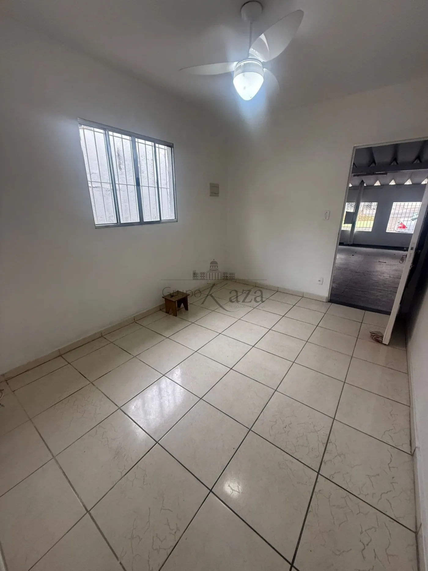 Foto 2 de Casa Padrão em Monte Castelo, São José dos Campos - imagem 2