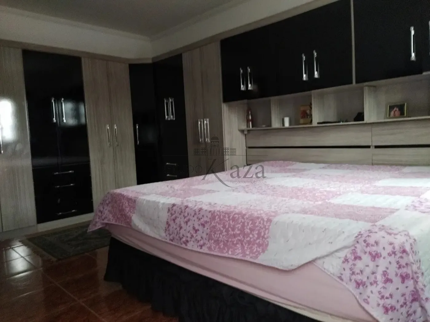 Foto 10 de Casa Sobrado em Residencial Altos do Bosque, São José dos Campos - imagem 10