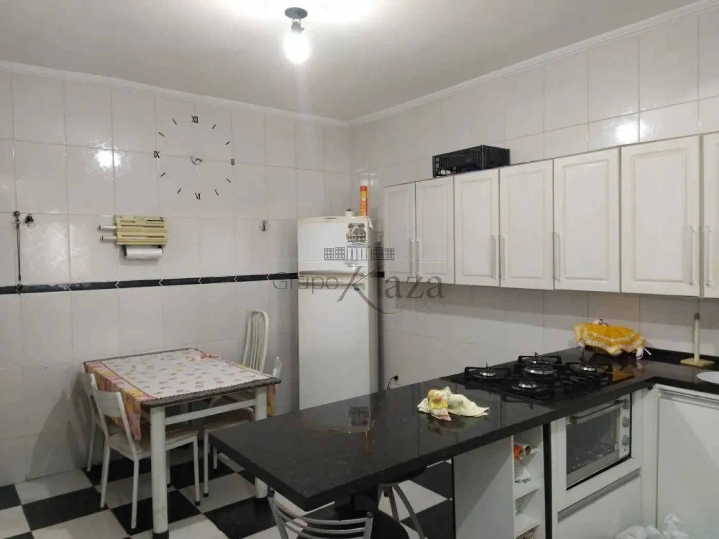 Foto 4 de Casa Sobrado em Residencial Altos do Bosque, São José dos Campos - imagem 4