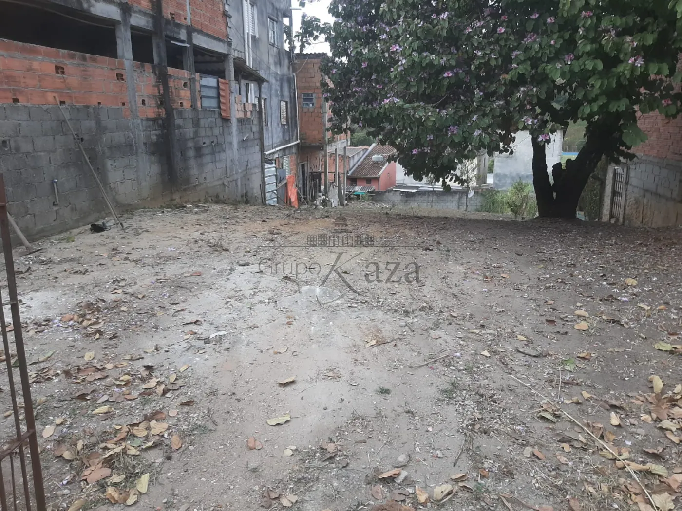 Foto 3 de Terreno Padrão em Monte Castelo, São José dos Campos - imagem 3