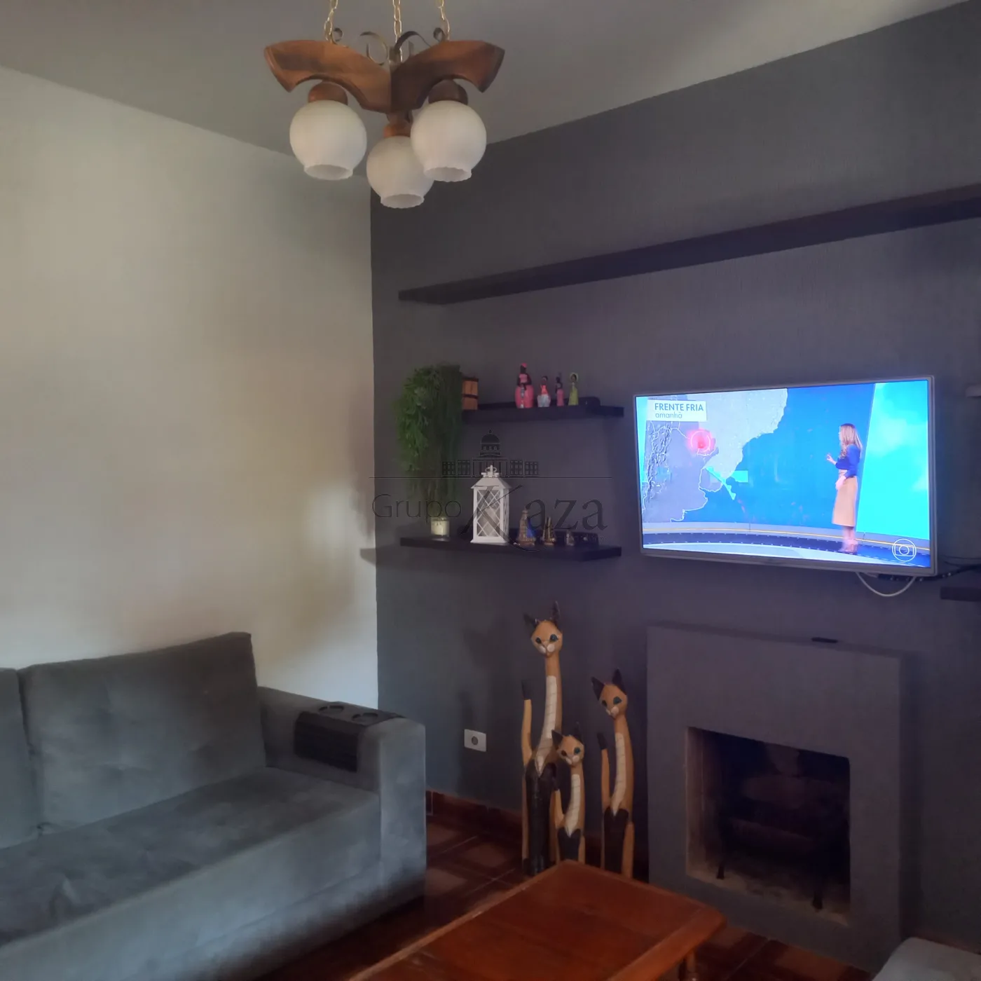 Foto 2 de Casa Padrão em Jardim São Luiz, Jacareí - imagem 2