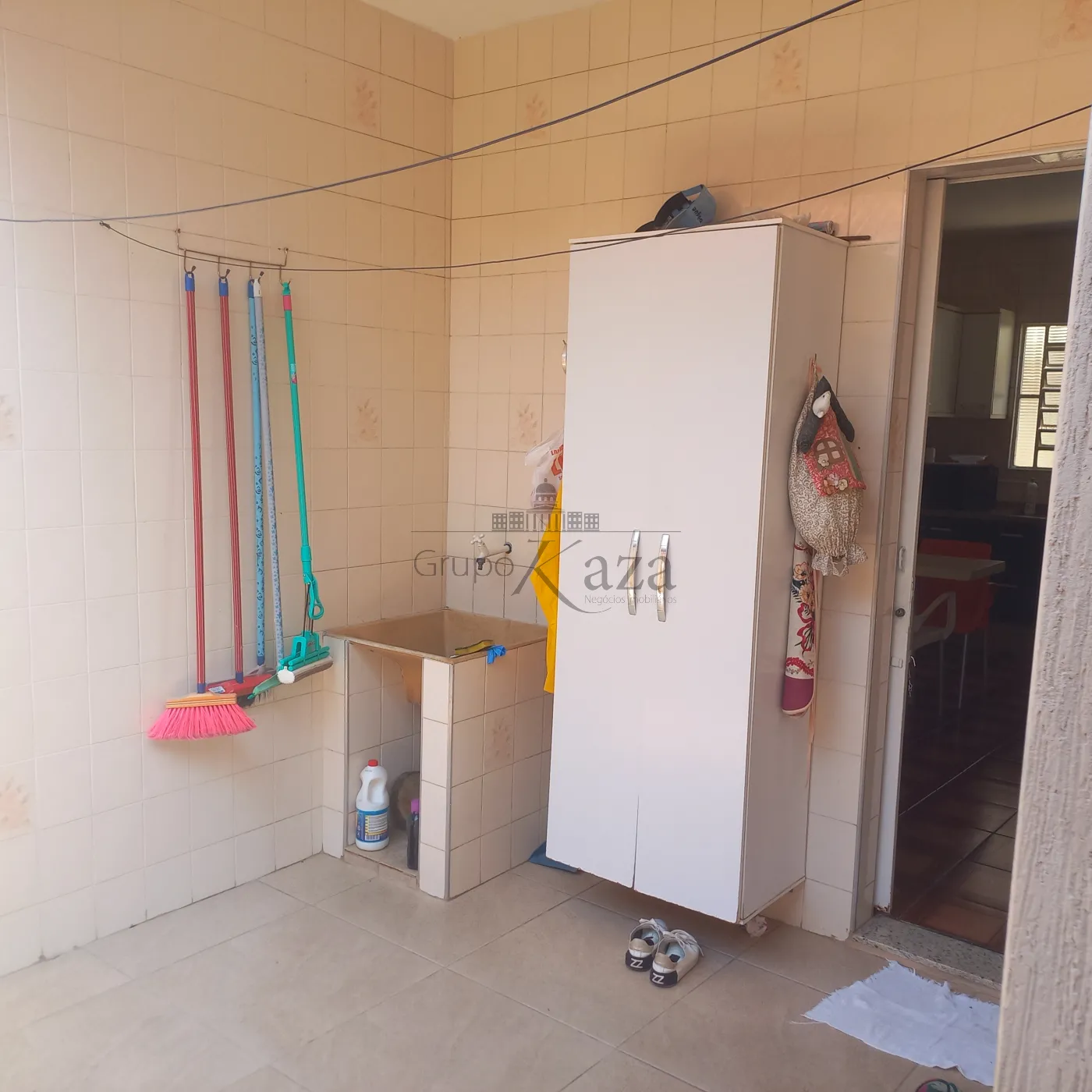 Foto 17 de Casa Padrão em Jardim São Luiz, Jacareí - imagem 17