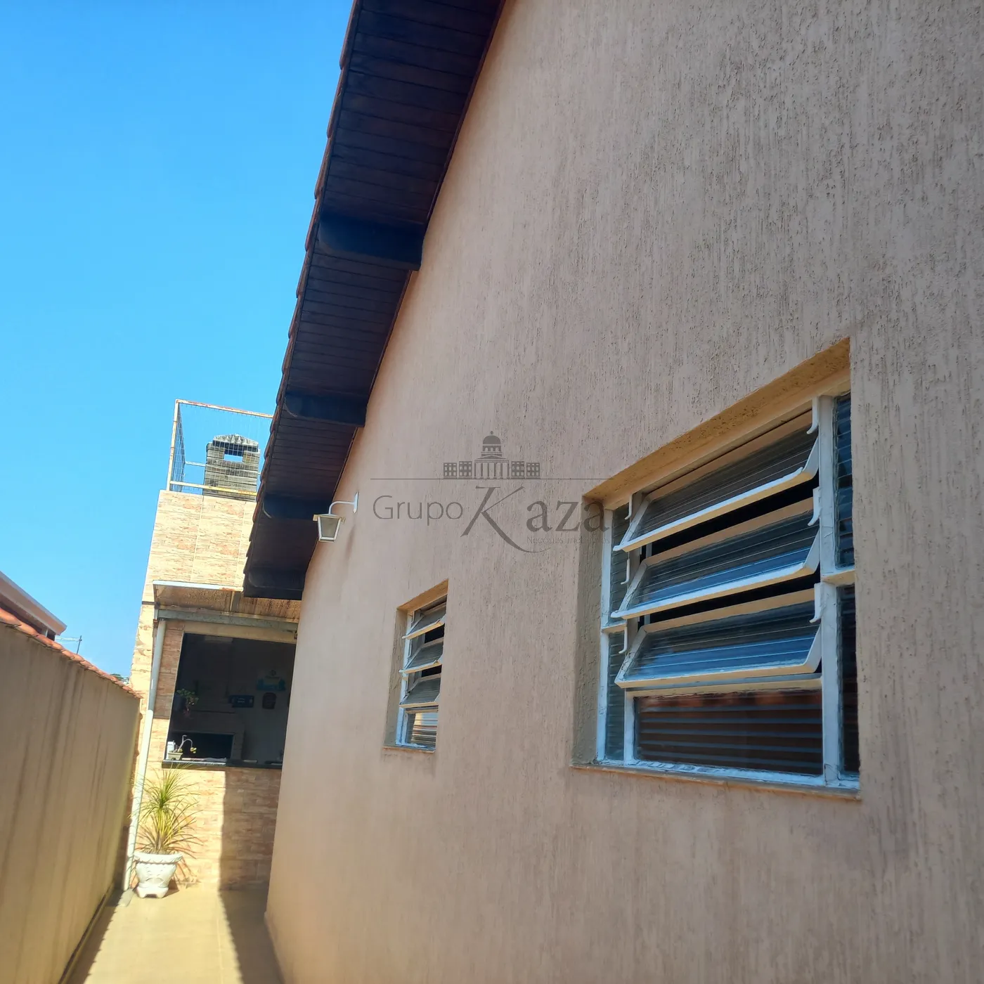 Foto 20 de Casa Padrão em Jardim São Luiz, Jacareí - imagem 20