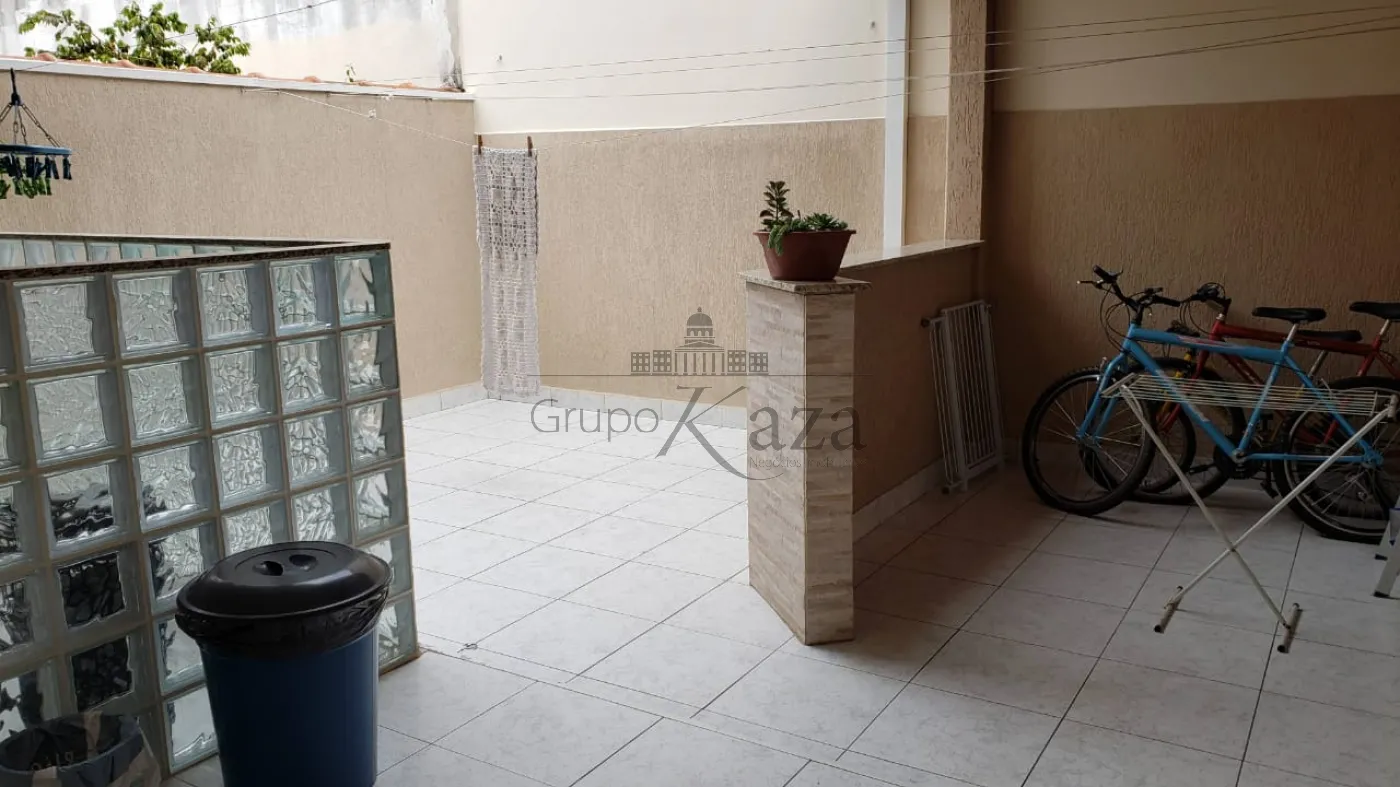 Foto 9 de Casa Padrão em Jardim Sul, São José dos Campos - imagem 9