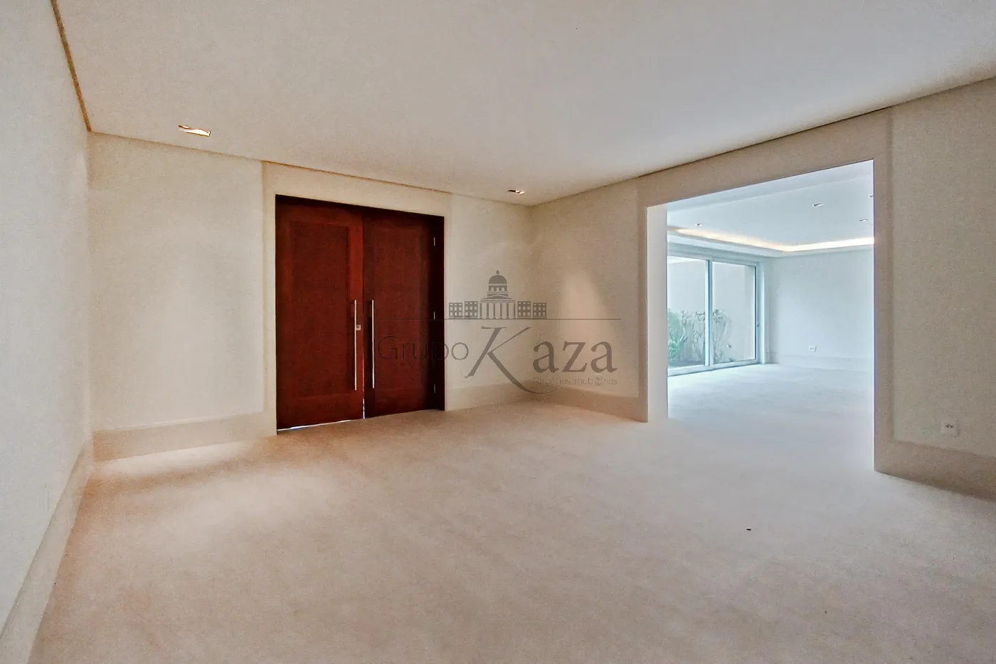 Foto 1 de Casa Padrão em Jardim Europa, São Paulo - imagem 1