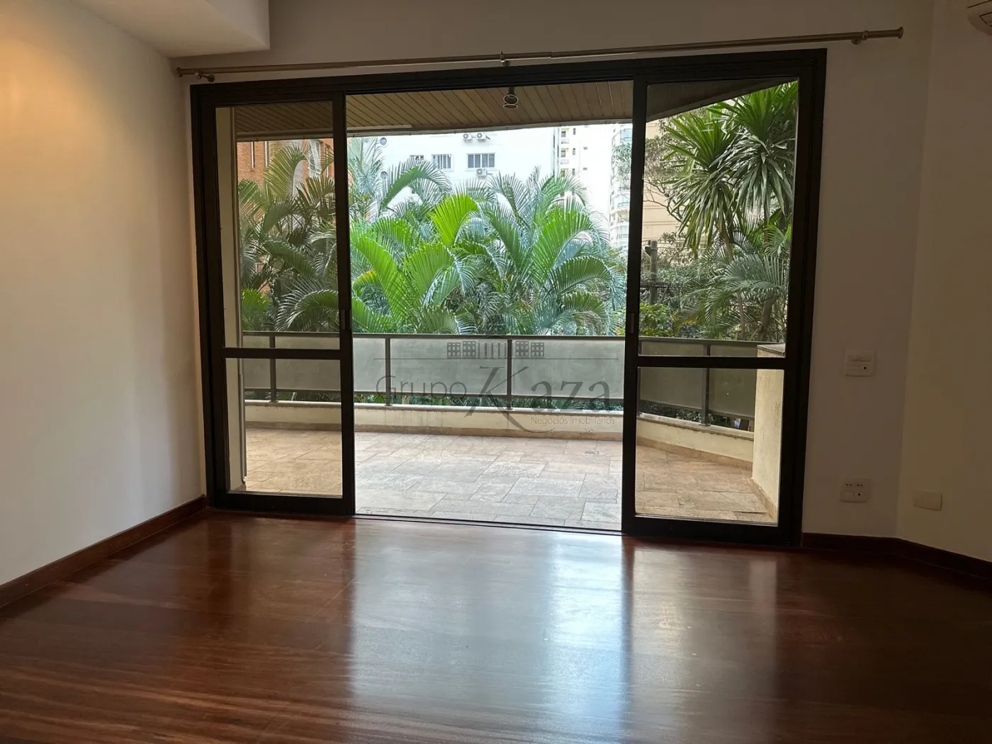 Foto 2 de Apartamento Padrão em Itaim Bibi, São Paulo - imagem 2