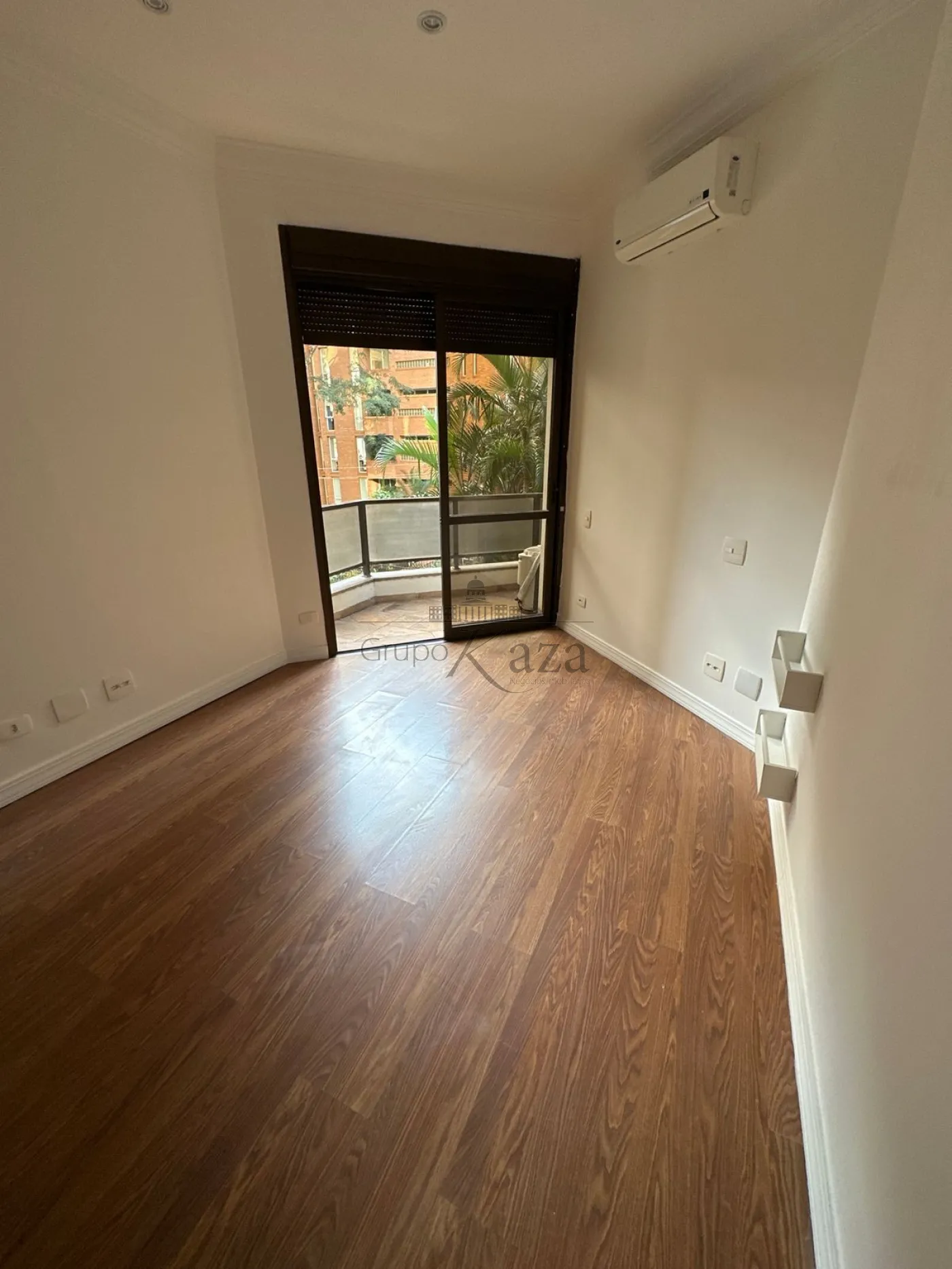 Foto 1 de Apartamento Padrão em Itaim Bibi, São Paulo - imagem 1