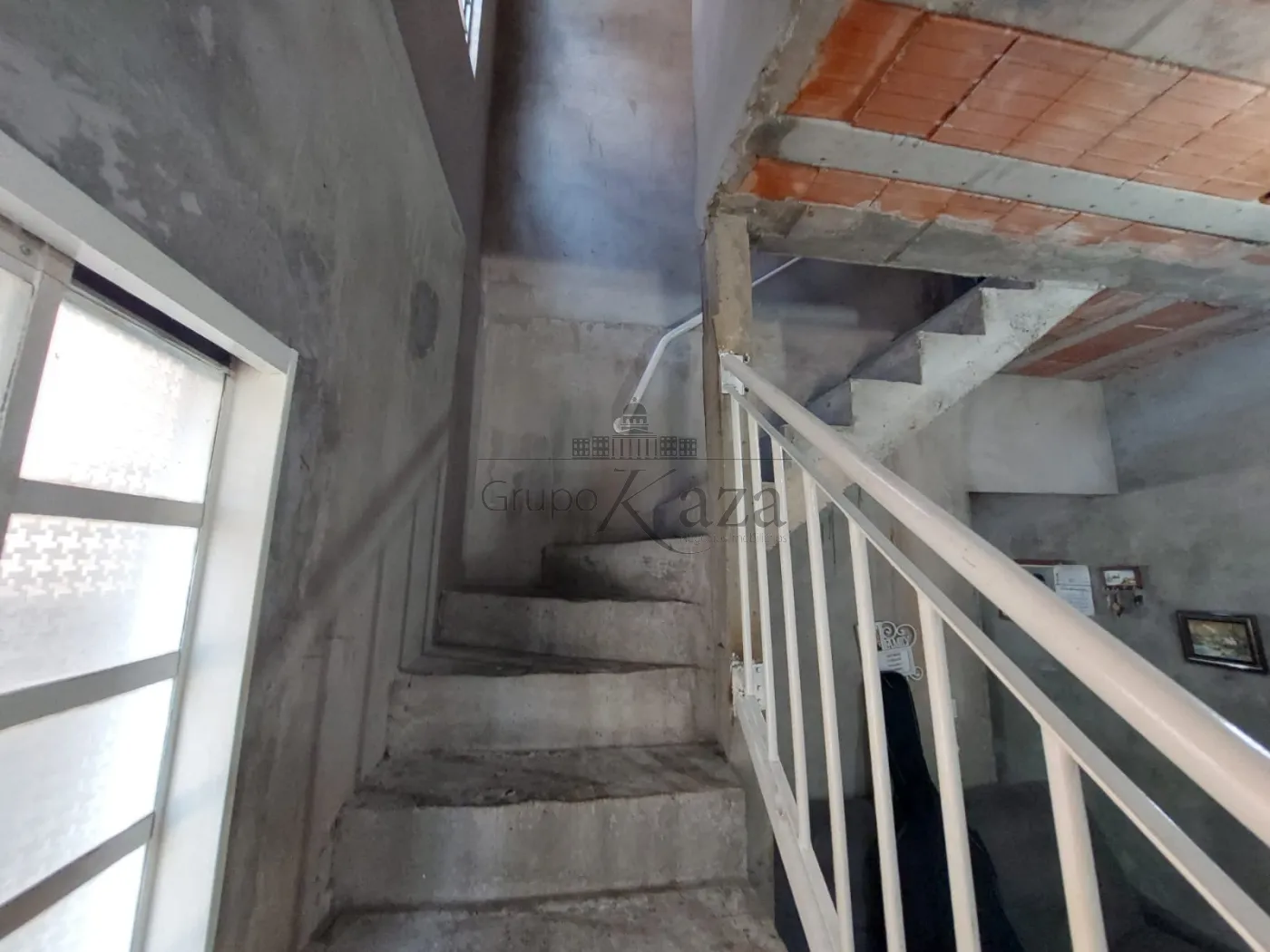 Foto 5 de Casa Padrão em Parque dos Ipês, São José dos Campos - imagem 5