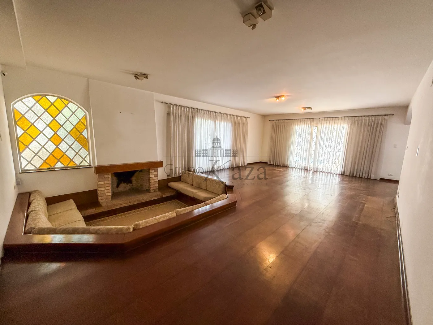 Foto 3 de Casa Condomínio em Jardim das Colinas, São José dos Campos - imagem 3 Foto 3 de Casa Condomínio em Jardim das Colinas, São José dos Campos - imagem 3