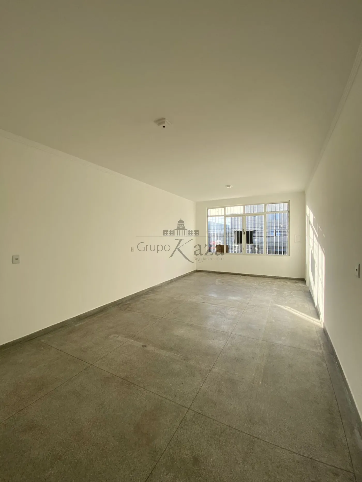 Foto 1 de Comercial Sobreloja em Jardim Ismênia, São José dos Campos - imagem 1