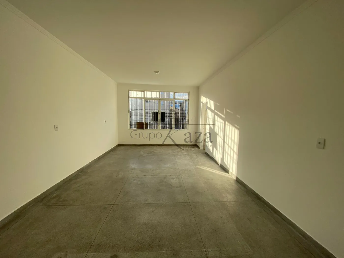 Foto 2 de Comercial Sobreloja em Jardim Ismênia, São José dos Campos - imagem 2