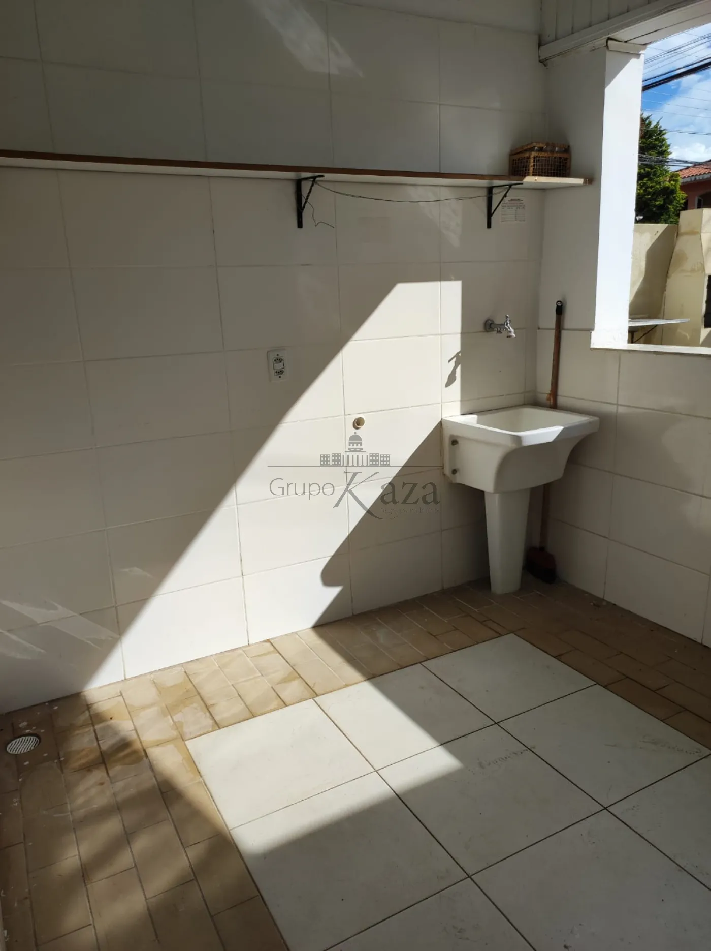 Foto 8 de Casa Padrão em Jardim das Indústrias, São José dos Campos - imagem 8