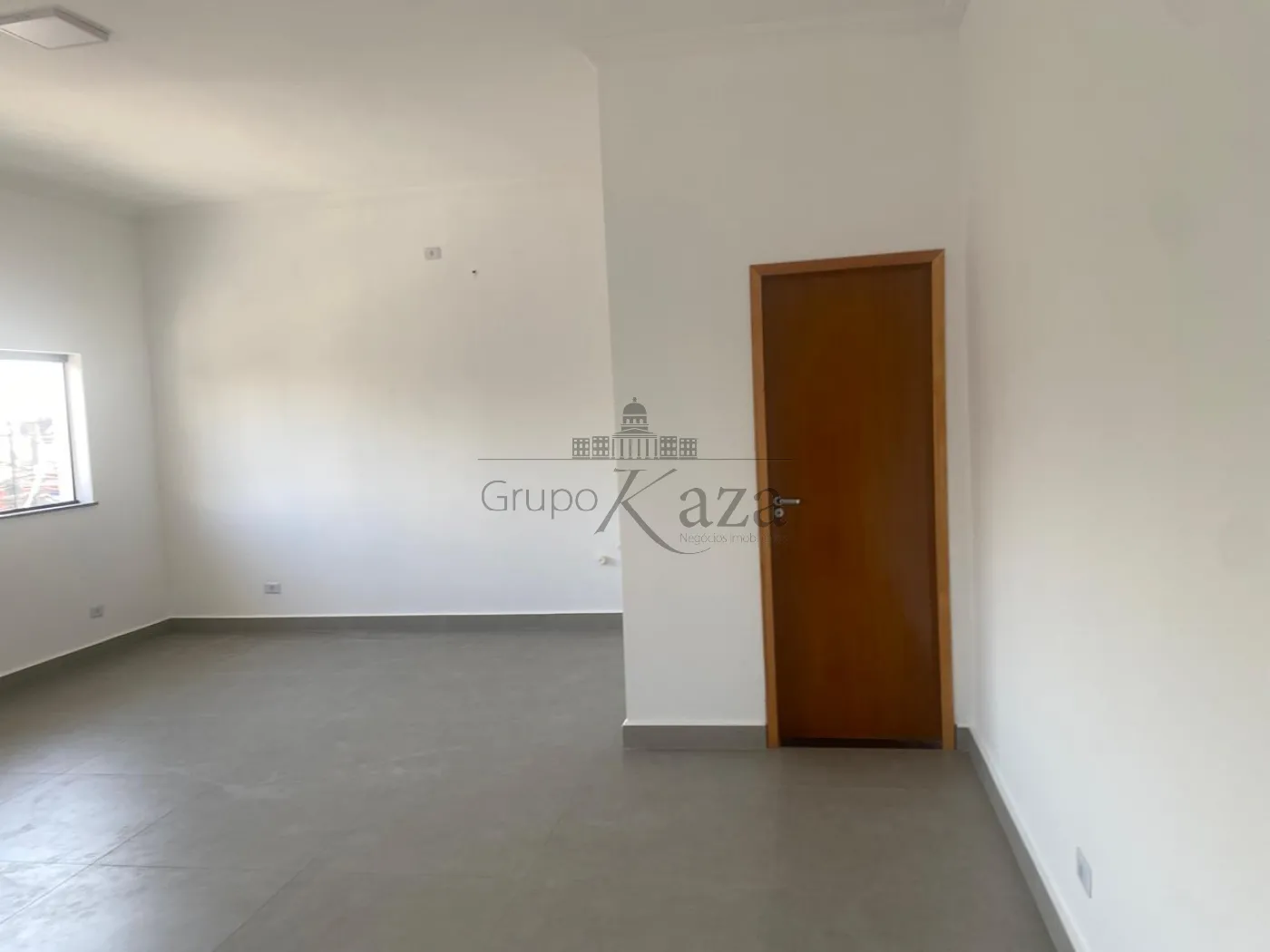Foto 2 de Comercial Sobreloja em Jardim das Indústrias, São José dos Campos - imagem 2