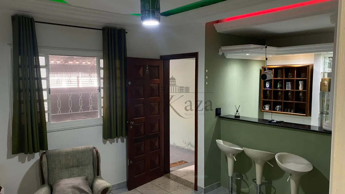 Foto 2 de Casa Padrão em Jardim Califórnia, Jacareí - imagem 2