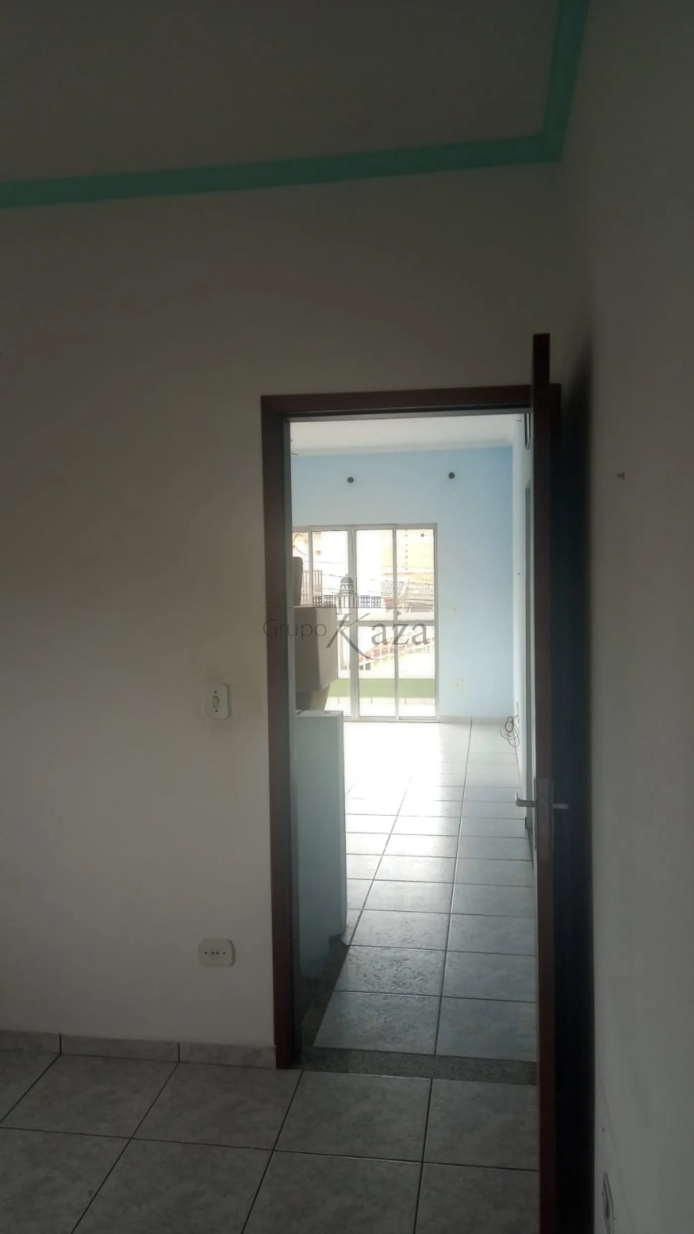 Foto 16 de Casa Sobrado em Jardim da Granja, São José dos Campos - imagem 16