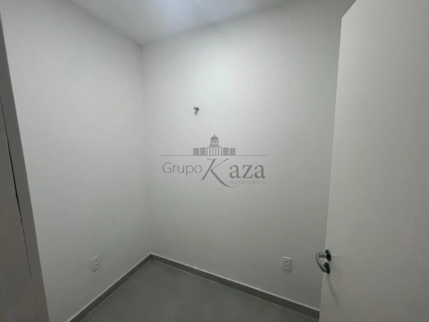 Foto 14 de Comercial Ponto Comercial em Chácaras Reunidas, São José dos Campos - imagem 14
