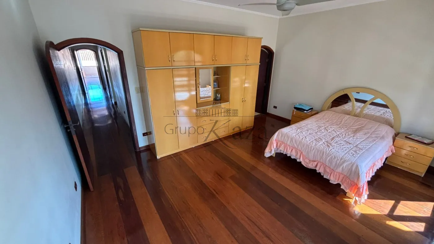 Foto 13 de Casa Sobrado em Jardim Luíza, Jacareí - imagem 13
