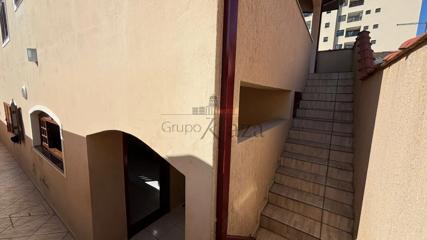 Foto 25 de Casa Sobrado em Jardim Luíza, Jacareí - imagem 25