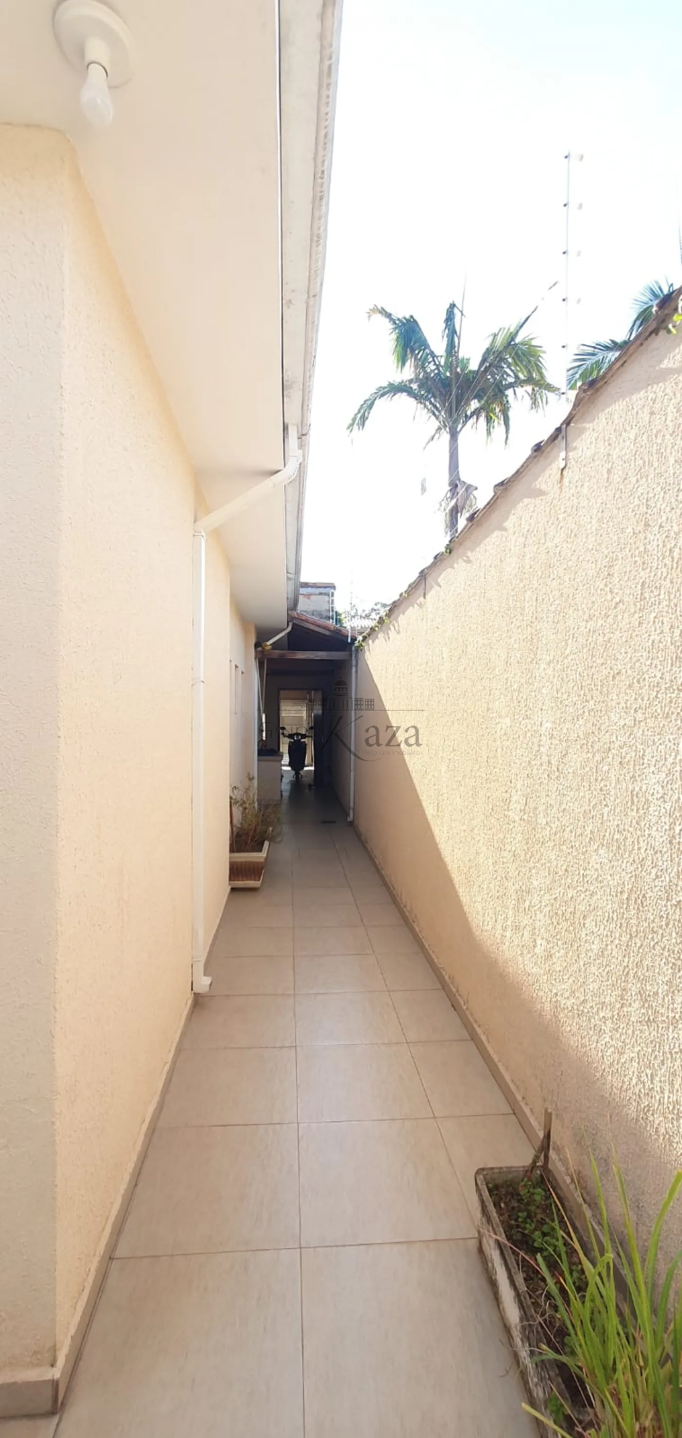 Foto 17 de Casa Térrea em Jardim Siesta, Jacareí - imagem 17