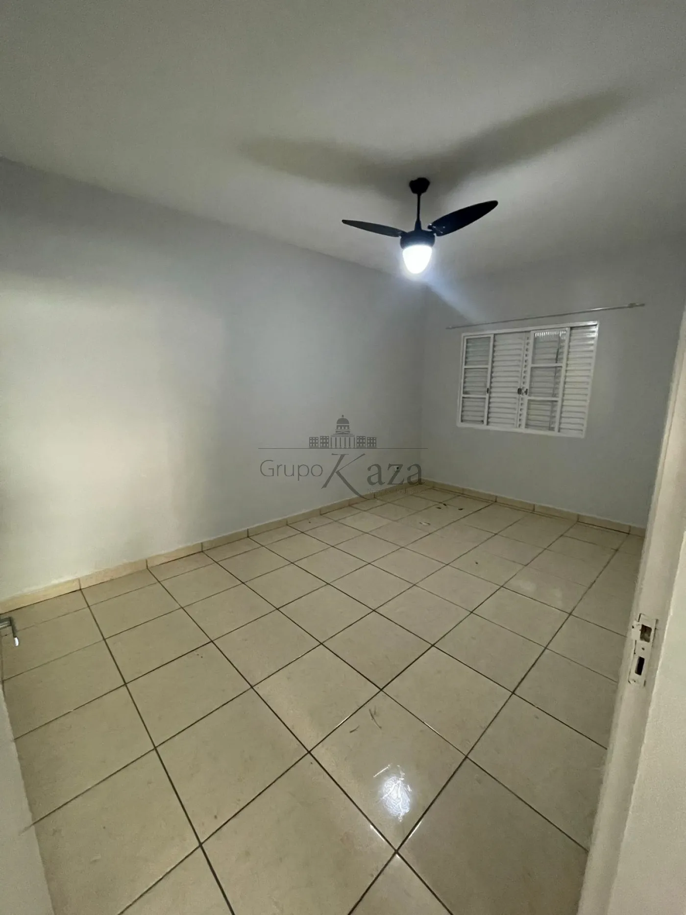 Foto 14 de Casa Padrão em Jardim Valparaíba, São José dos Campos - imagem 14