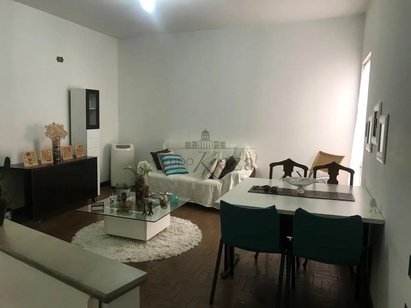 Foto 1 de Casa Sobreloja em Chácara Moura Leite, Jacareí - imagem 1 Foto 1 de Casa Sobreloja em Chácara Moura Leite, Jacareí - imagem 1