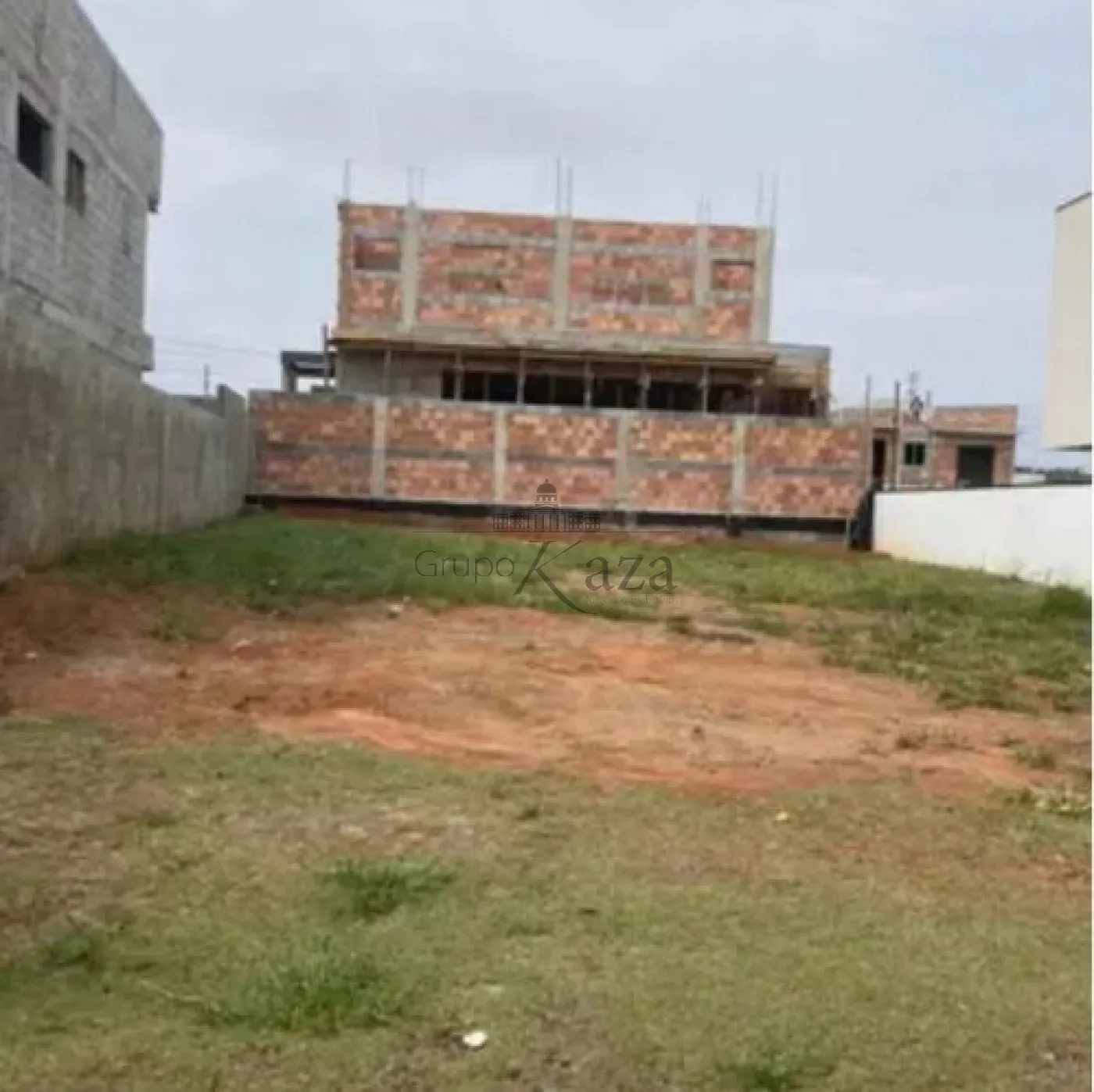 Foto 2 de Terreno Condomínio em Bairro Floresta, São José dos Campos - imagem 2