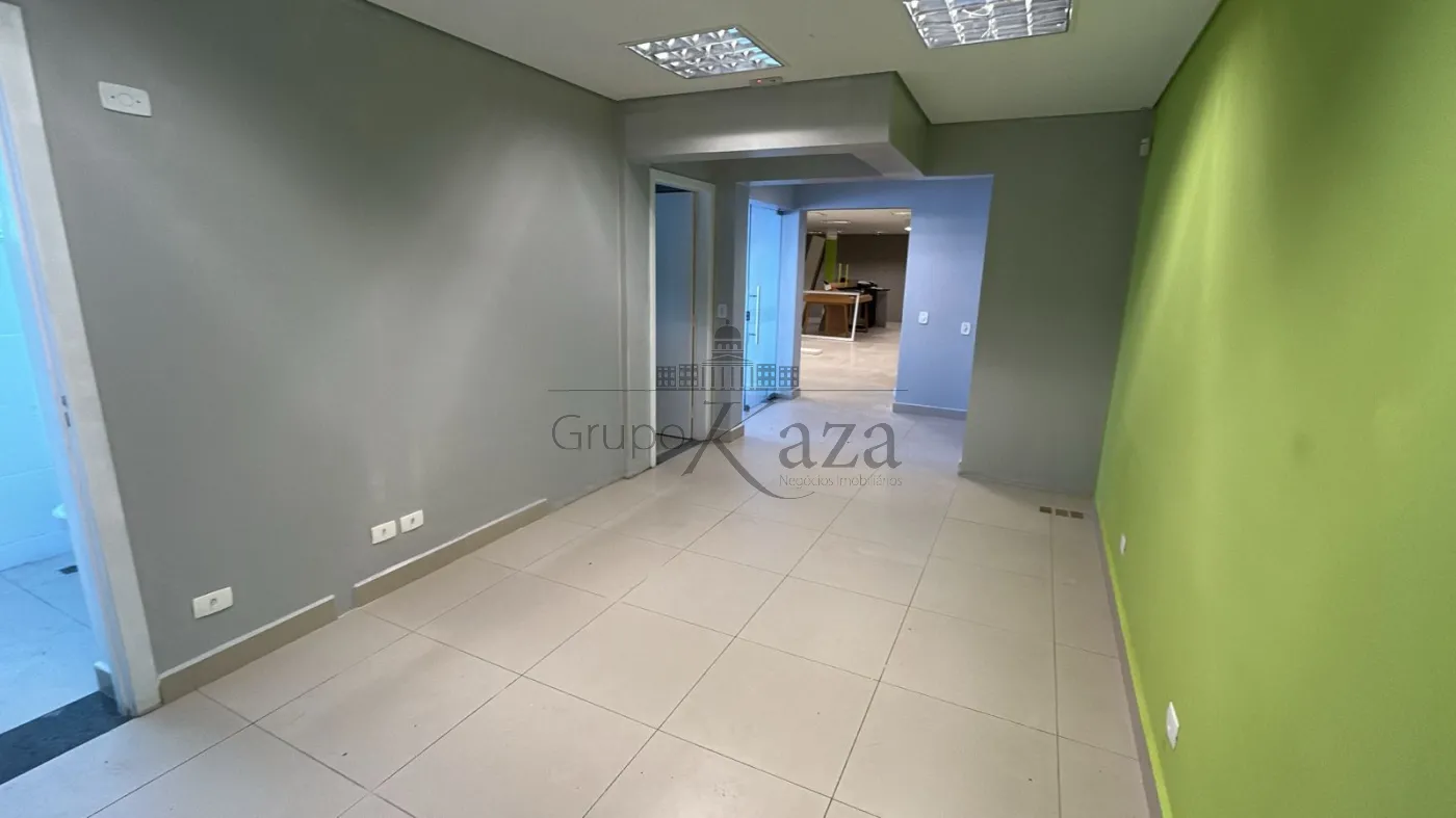 Foto 1 de Comercial Ponto Comercial em Centro, Jacareí - imagem 1 Foto 1 de Comercial Ponto Comercial em Centro, Jacareí - imagem 1