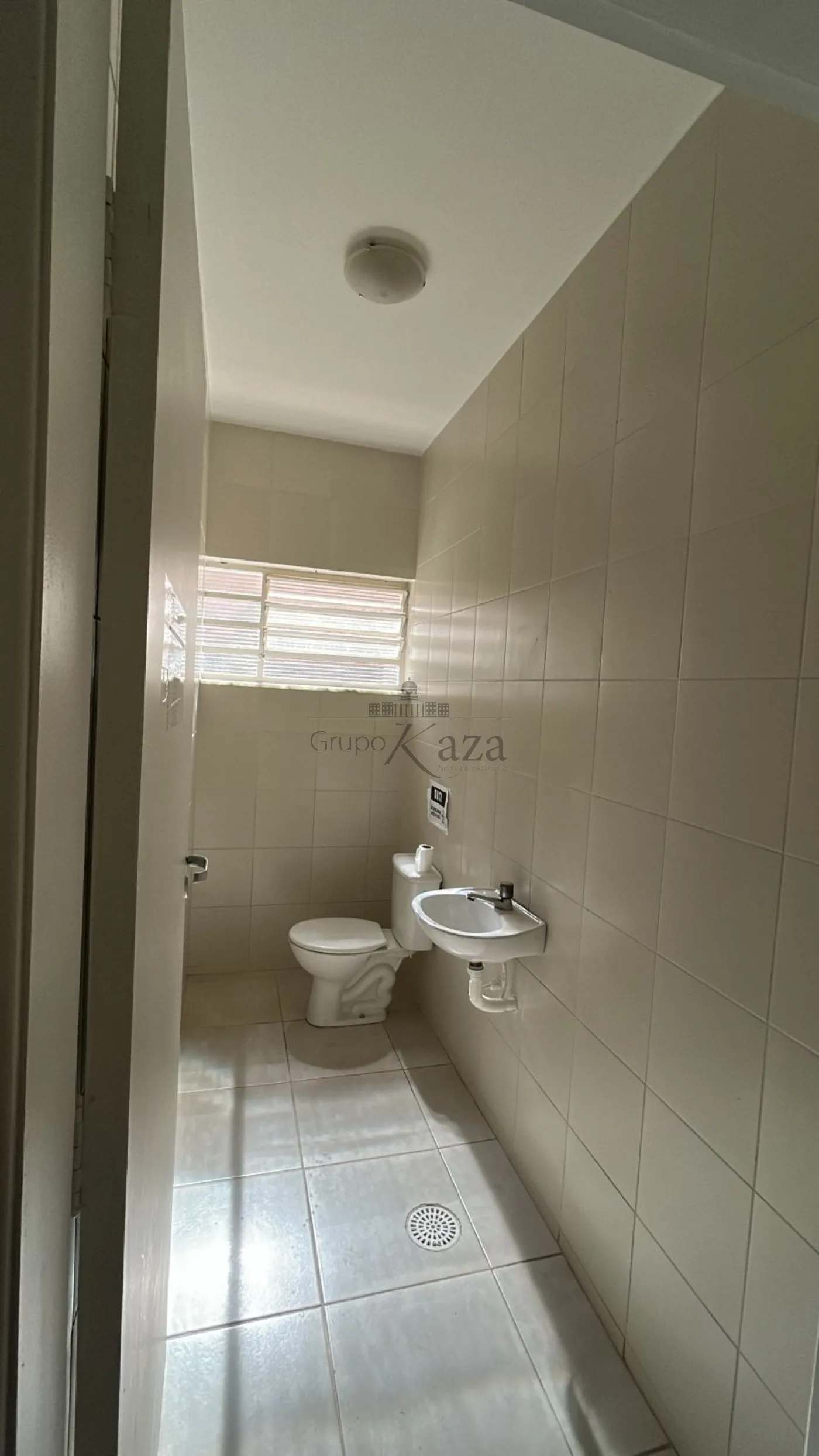 Foto 22 de Comercial Ponto Comercial em Centro, Jacareí - imagem 22