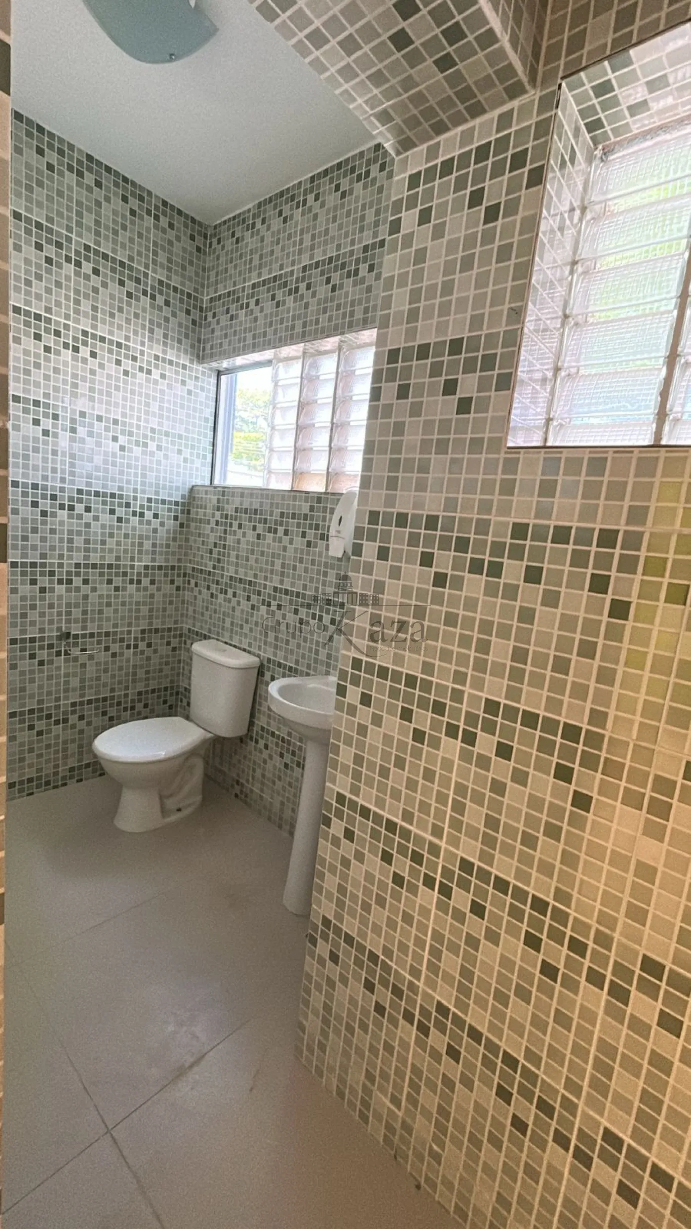 Foto 20 de Comercial Ponto Comercial em Centro, Jacareí - imagem 20