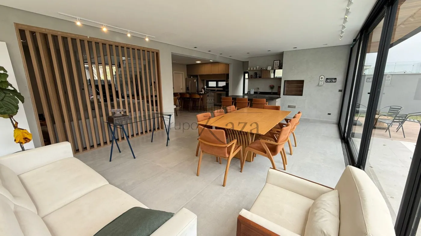 Foto 8 de Casa Condomínio em Condomínio Residencial Monte Carlo, São José dos Campos - imagem 8