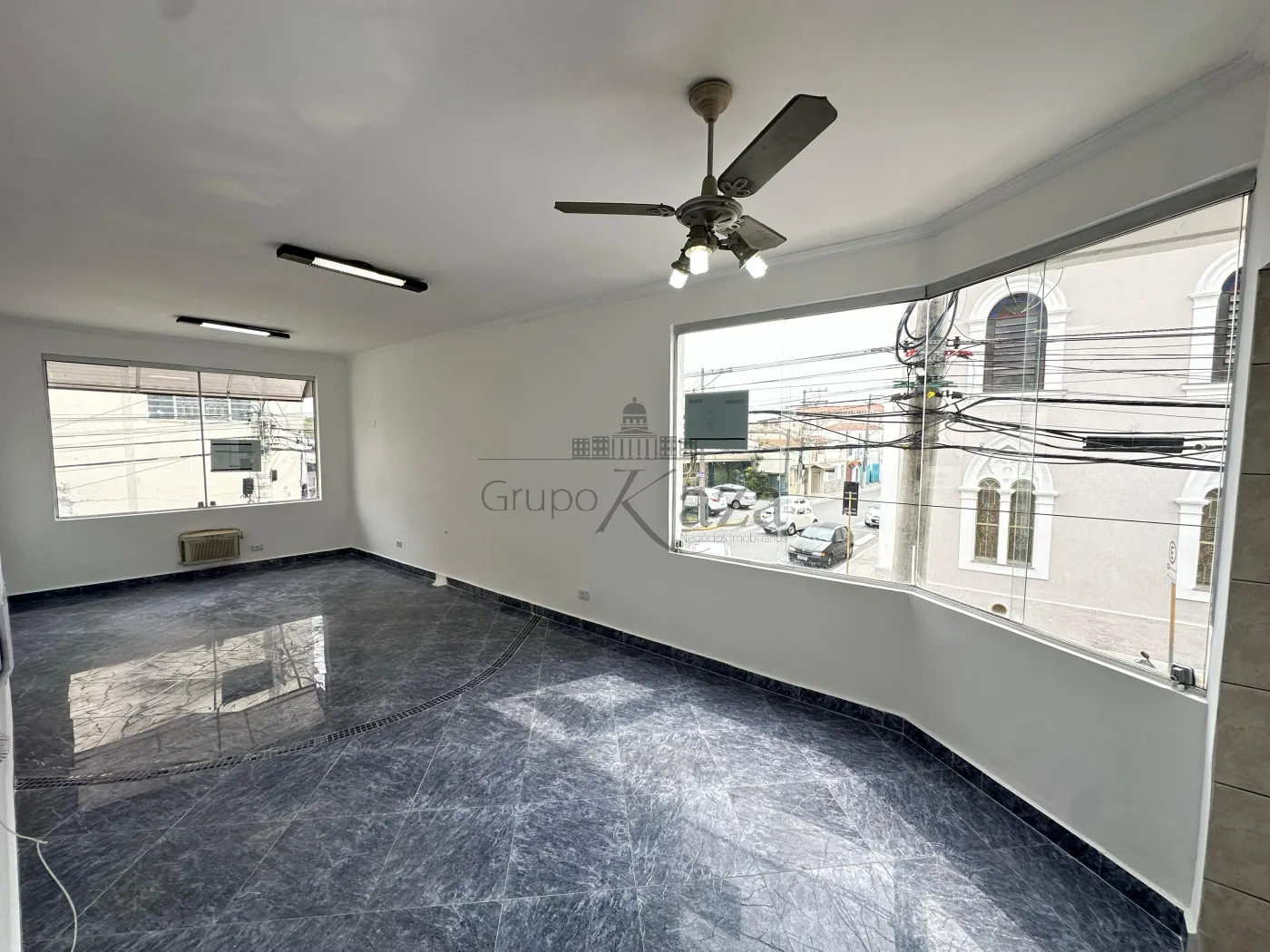 Foto 1 de Comercial Sala Condomínio em Centro, Jacareí - imagem 1