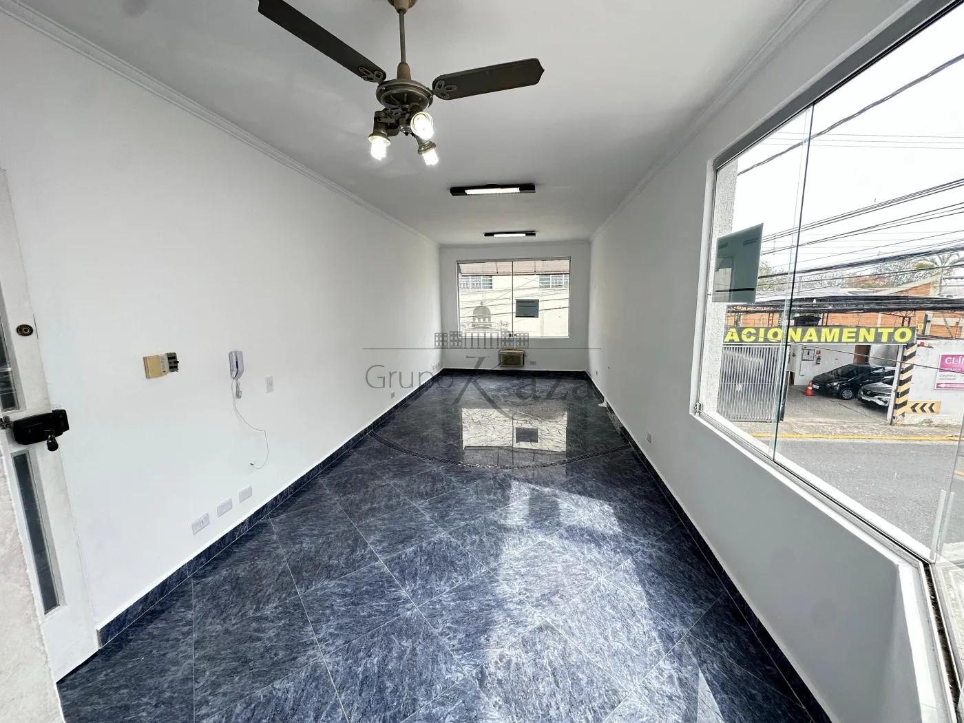 Foto 3 de Comercial Sala Condomínio em Centro, Jacareí - imagem 3