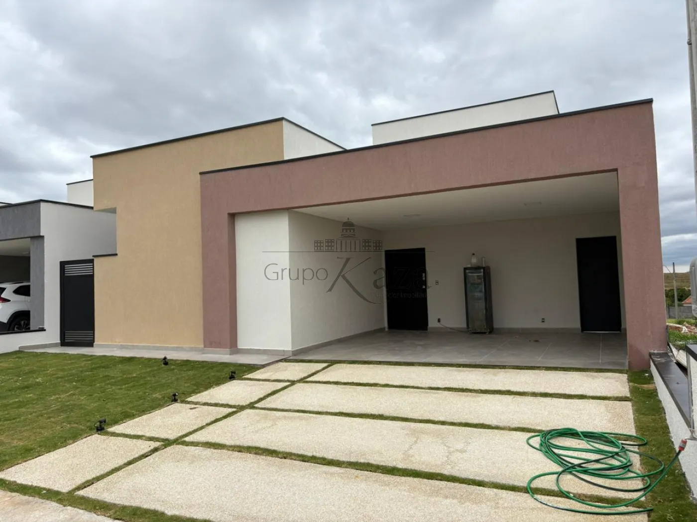 Foto 1 de Casa Condomínio em Condomínio Bellavittá, Caçapava - imagem 1 Foto 1 de Casa Condomínio em Condomínio Bellavittá, Caçapava - imagem 1