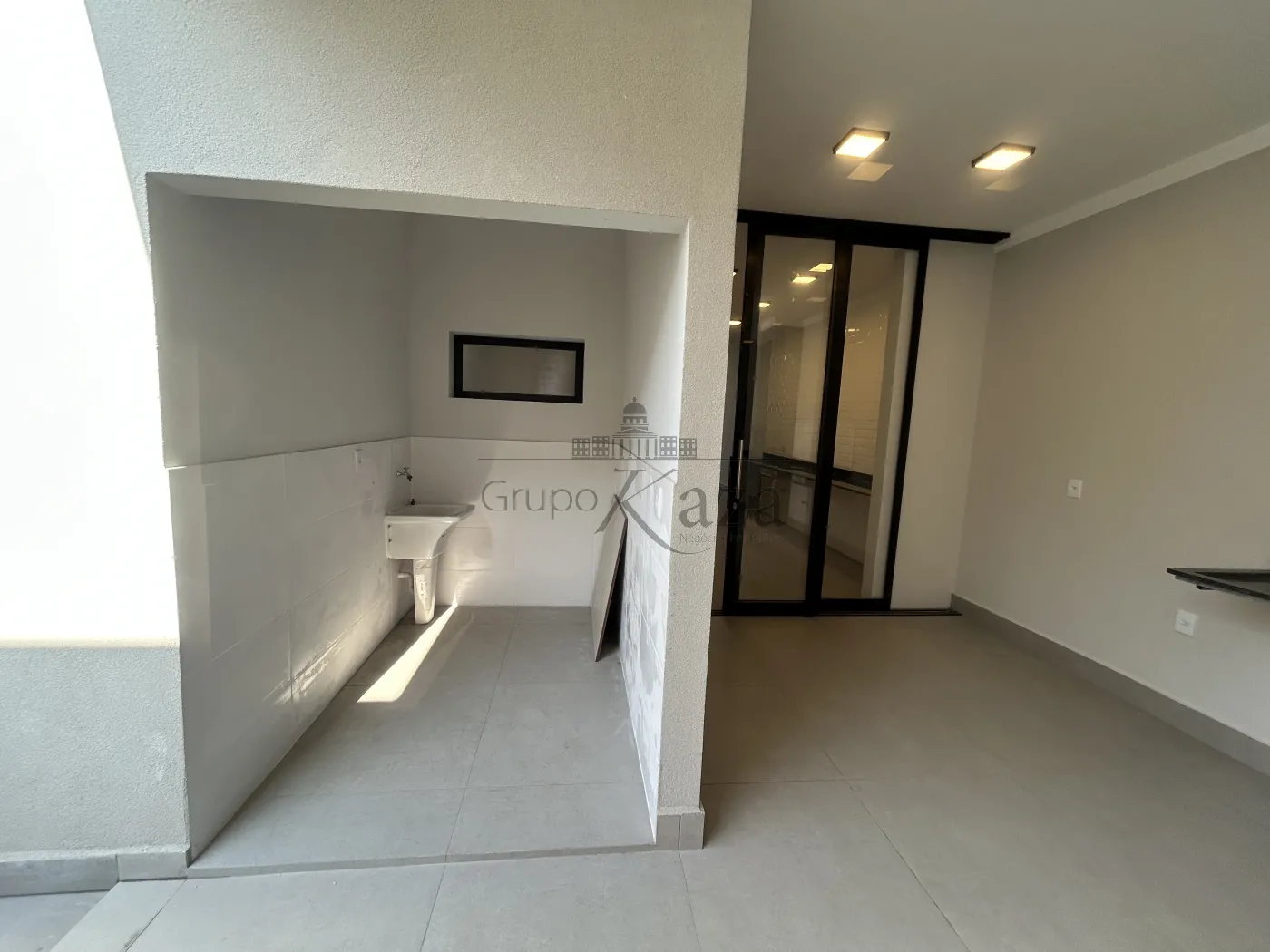 Foto 14 de Casa Padrão em Loteamento Villa Branca, Jacareí - imagem 14