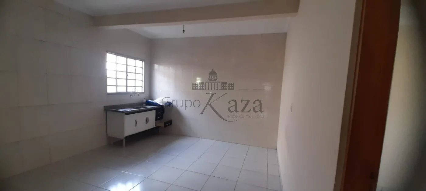 Foto 2 de Casa Padrão em Bosque dos Eucaliptos, São José dos Campos - imagem 2