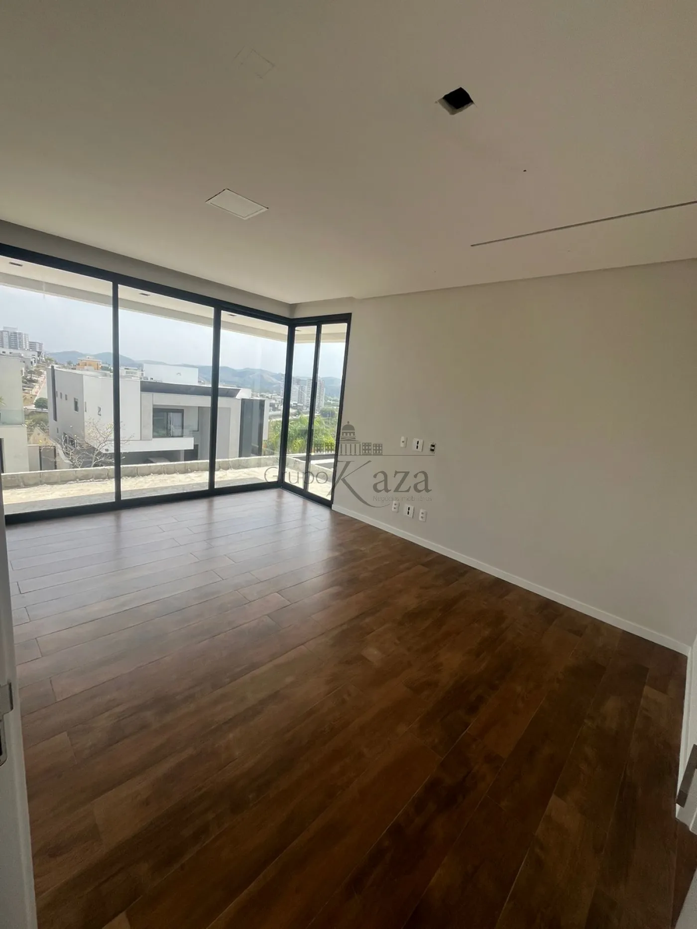Foto 2 de Casa Condomínio em Condomínio Residencial Alphaville I, São José dos Campos - imagem 2