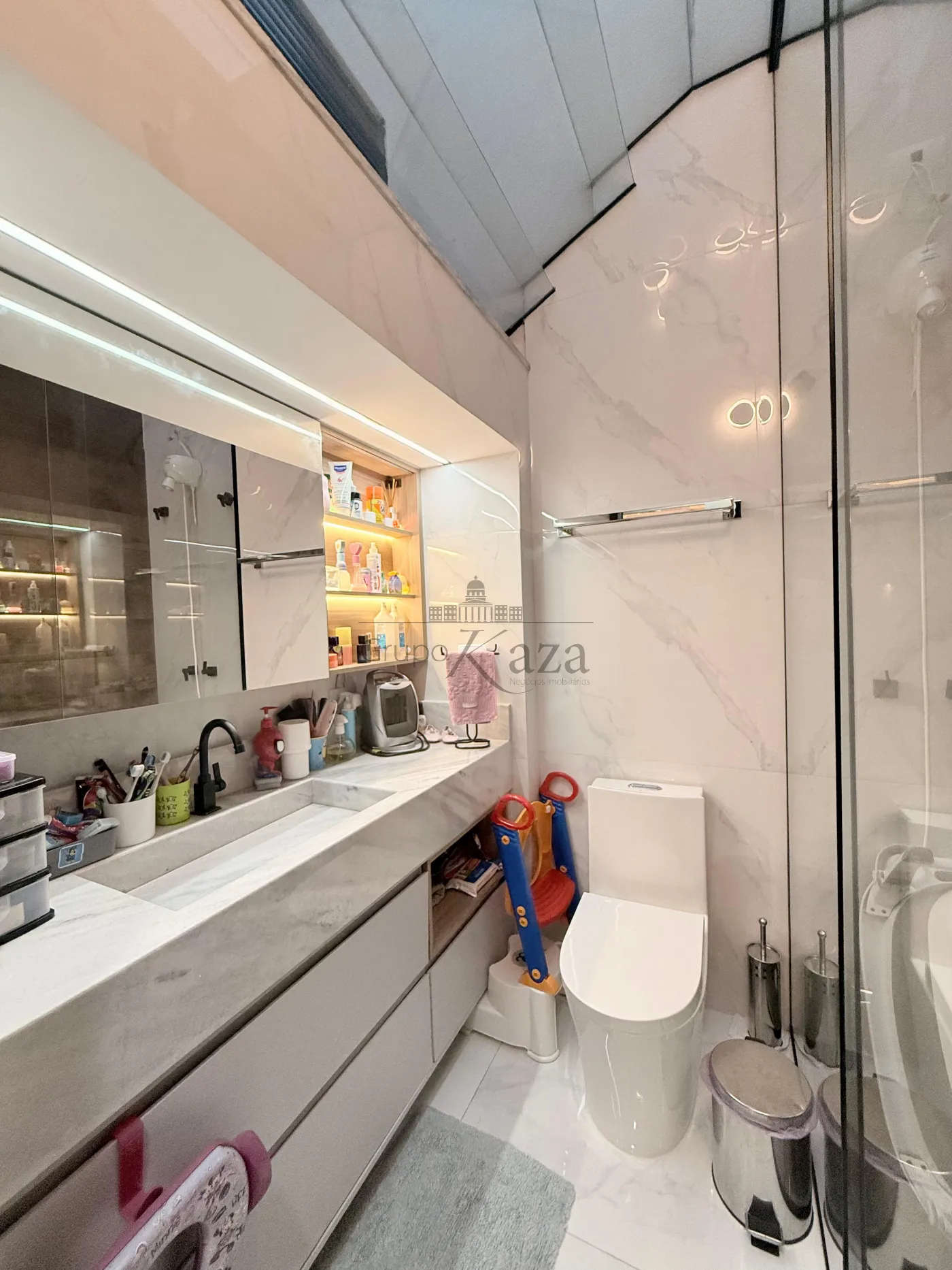 Foto 17 de Casa Condomínio em Jardim Jacinto, Jacareí - imagem 17