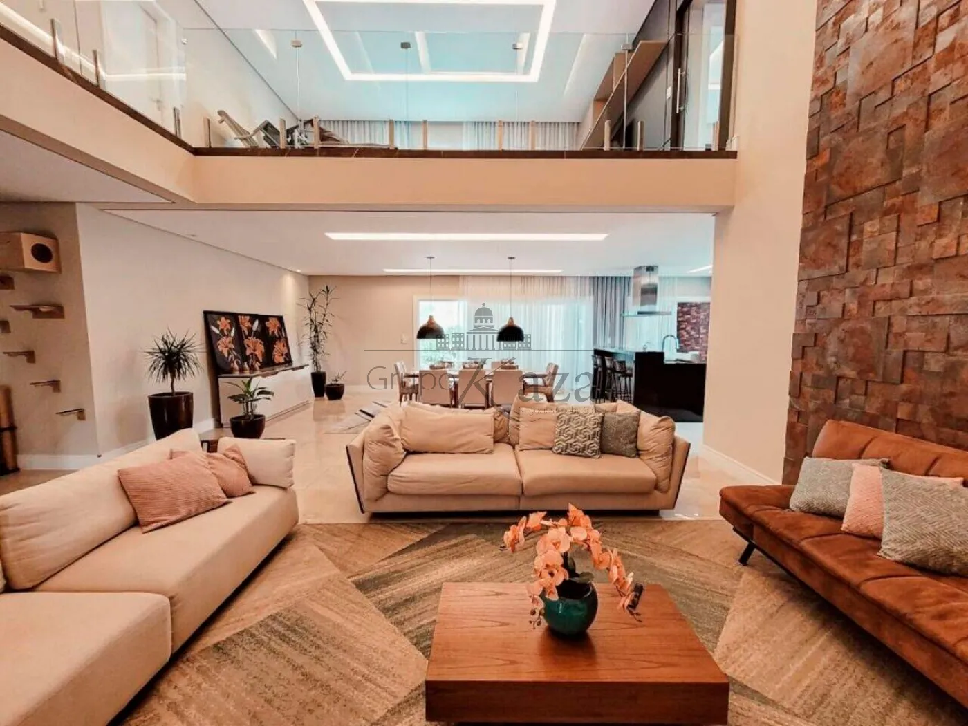 Foto 3 de Casa Condomínio em Terras de Santa Helena, Jacareí - imagem 3 Foto 3 de Casa Condomínio em Terras de Santa Helena, Jacareí - imagem 3