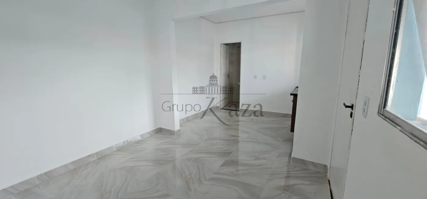 Foto 1 de Casa Edicula em Jardim da Granja, São José dos Campos - imagem 1