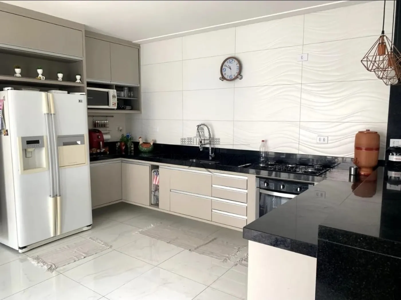 Foto 4 de Casa Condomínio em Jardim Jacinto, Jacareí - imagem 4